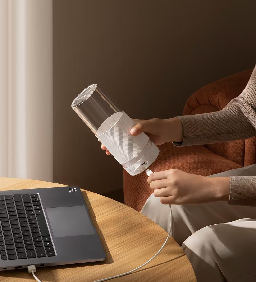 MIjia portable juicer 2 300mL  - Xiaomi Kitchen Gadgets review and price